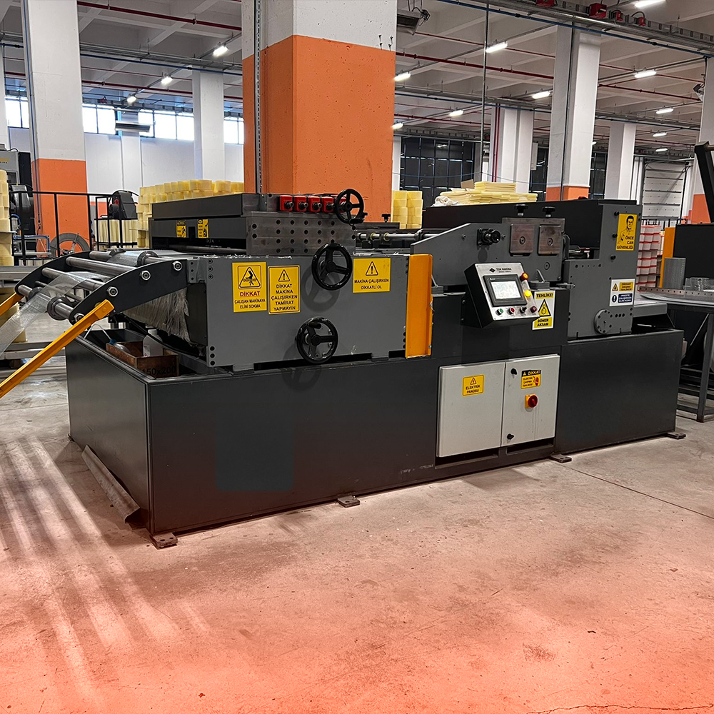 Sheet Slitting Machine